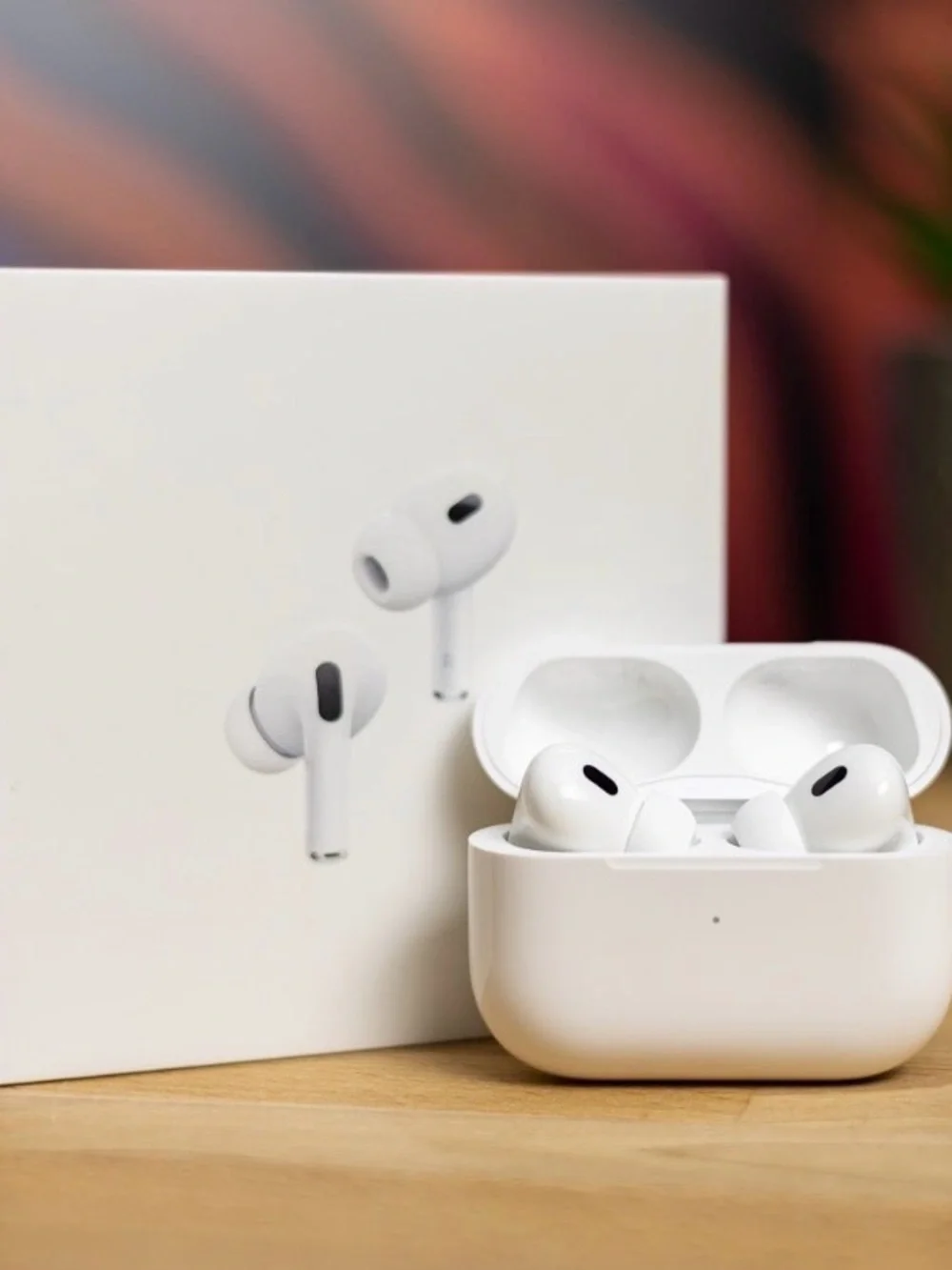 Apple AirPods Pro (White) - Wireless Noise-Cancelling Earbuds